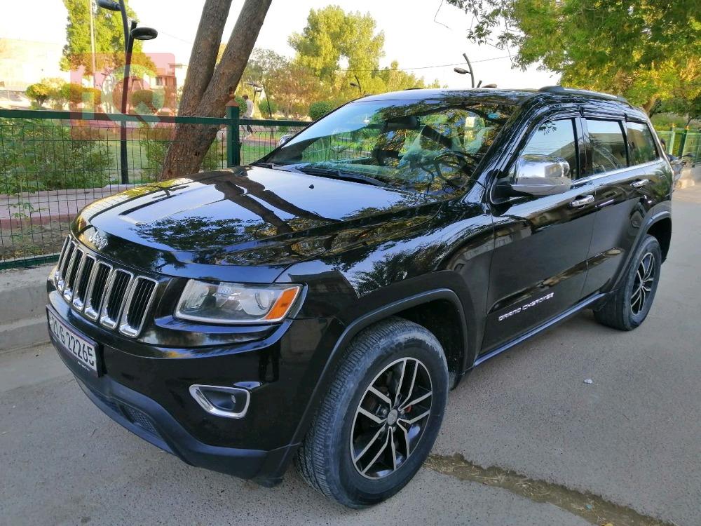 جیپ گراند شیرۆکی